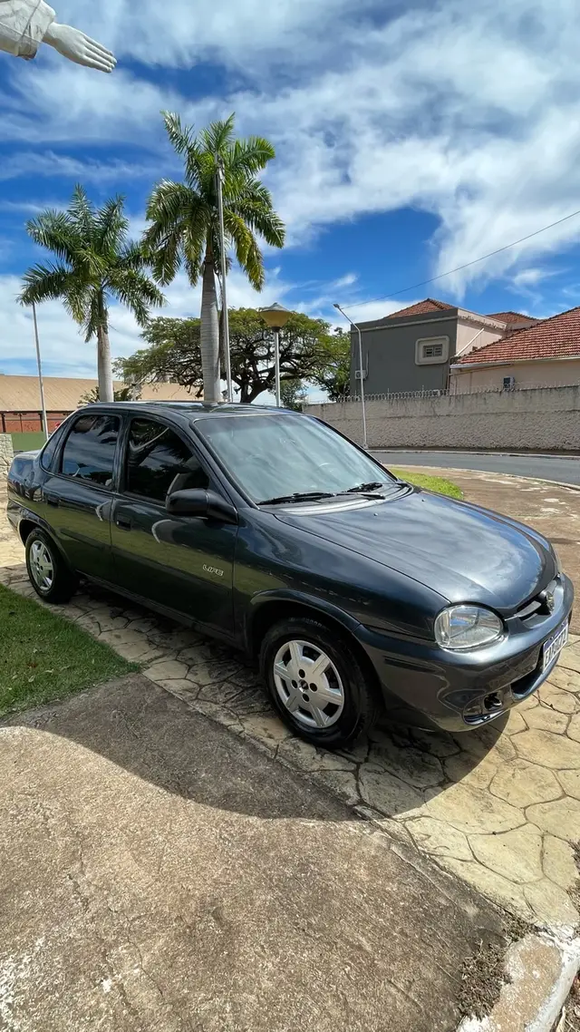 Carro Chevrolet Classic 2008 Corsa Sedan  Life 1.0 VHC (Flex)