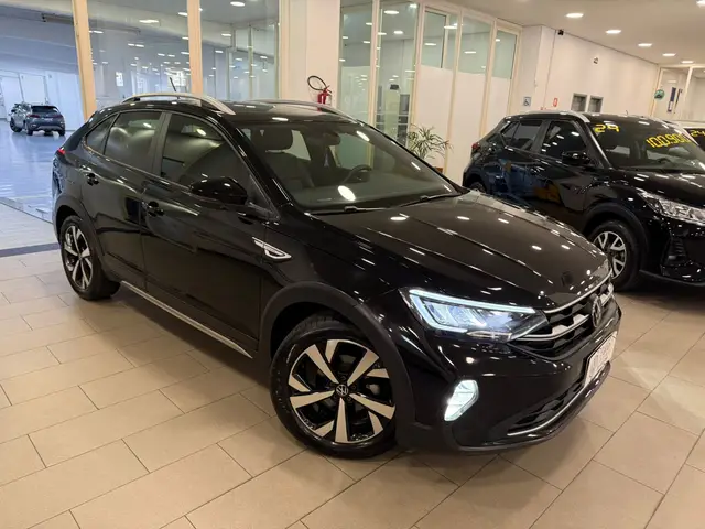 Carro Volkswagen Nivus 2024 Highline 200 TSI