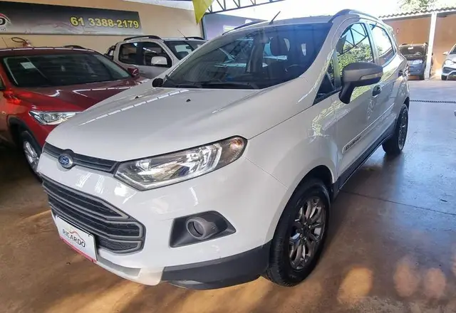 Carro Ford EcoSport 2015 Ecosport SE 1.6 16V (Flex)
