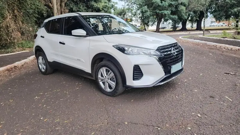 Nissan 1.6 Active CVT (flex)