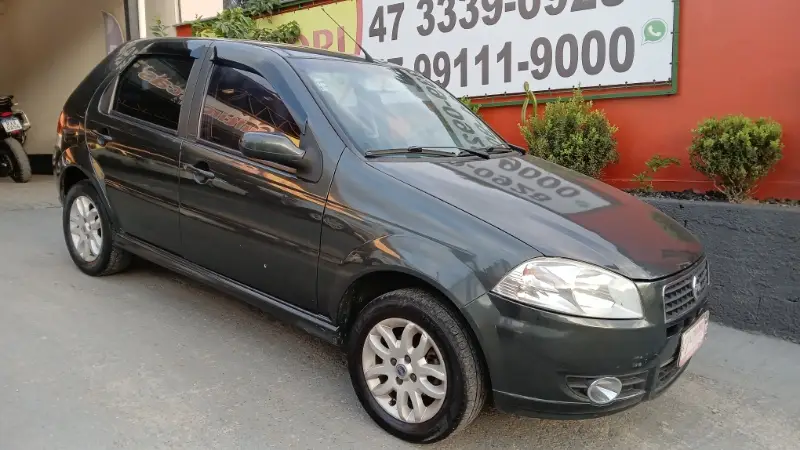 Fiat Palio ELX 1.4 (Flex)
