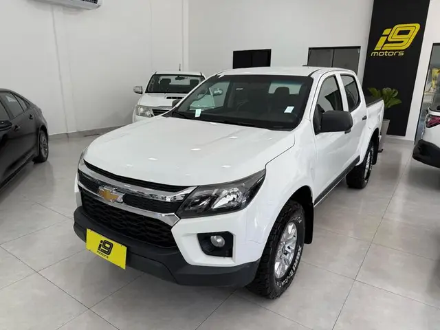 Carro Chevrolet S10 Cabine Dupla 2022 Advantage 2.5