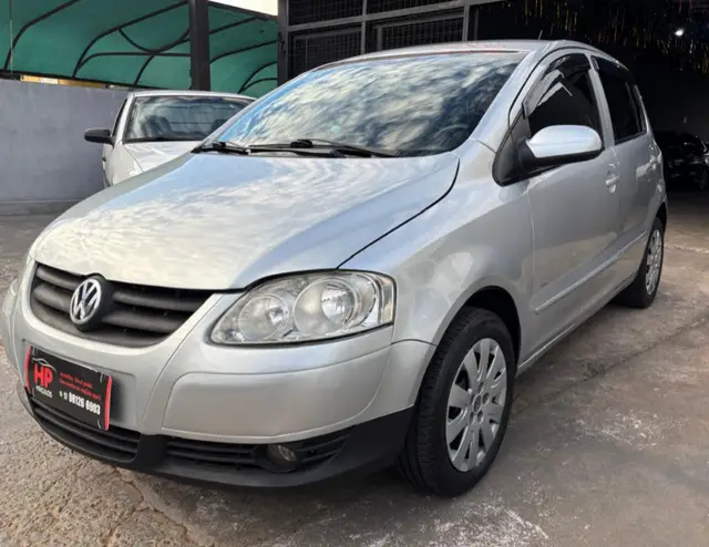 Carro Volkswagen Fox 2009 Plus 1.6 8V (Flex)