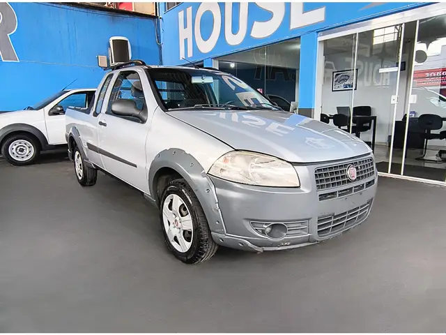 Carro Fiat Strada 2013 Working 1.4 (Flex) (Cabine Estendida)