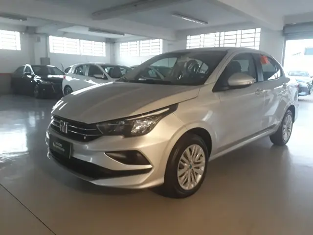 Carro Fiat Cronos 2024 Drive 1.3