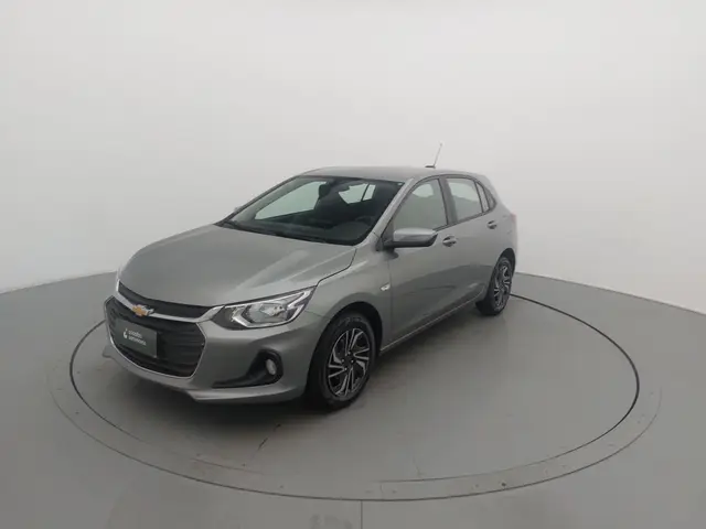 Carro Chevrolet Onix Plus 2025 LT 1.0