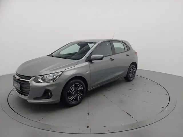 Carro Chevrolet Onix Plus 2024 LT 1.0