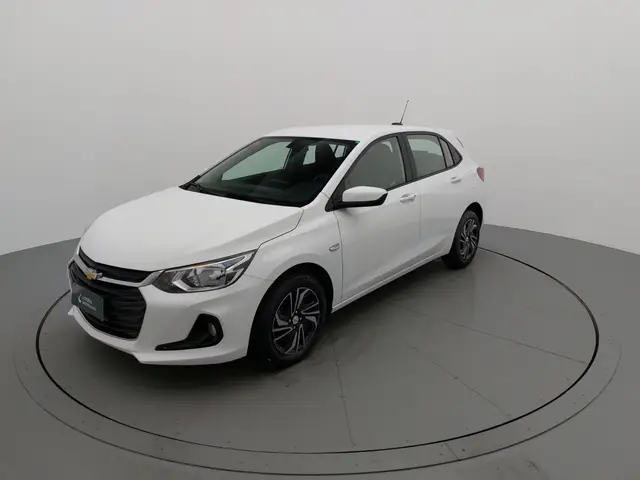 Carro Chevrolet Onix Plus 2024 LT 1.0