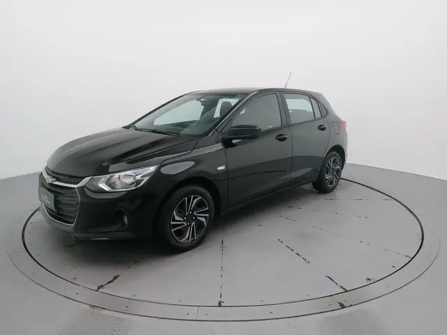 Carro Chevrolet Onix Plus 2024 LT 1.0