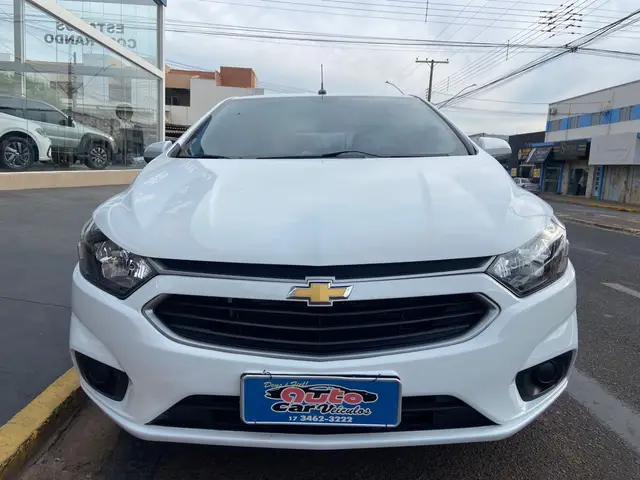 Carro Chevrolet Onix 2018 1.0 LT SPE/4