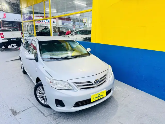 Carro Toyota Corolla 2013 Sedan 1.8 Dual VVT-i  XLI (aut) (flex)