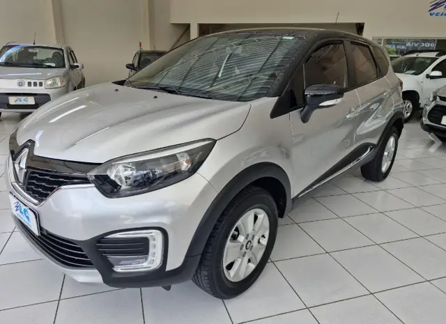 Carro Renault Captur 2021 Life 1.6 16v SCe CVT (Flex)
