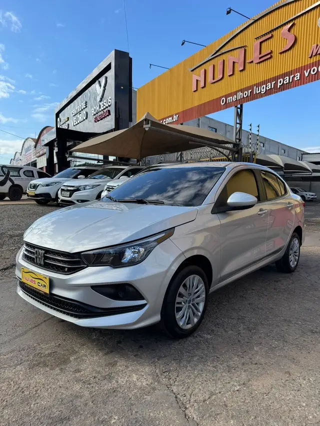 Carro Fiat Cronos 2024 Drive 1.0
