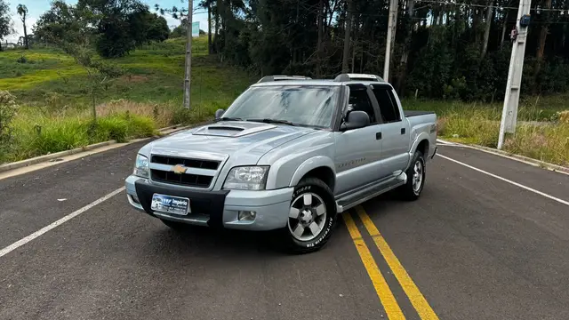 Carro Chevrolet S10 Cabine Dupla 2011 S10 Executive 4x4 2.8 Turbo Electronic (Cab Dupla)