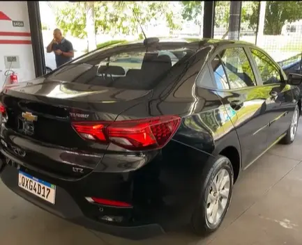 Carro Chevrolet Onix Plus 2020 1.0 LTZ Turbo Flex (Aut)