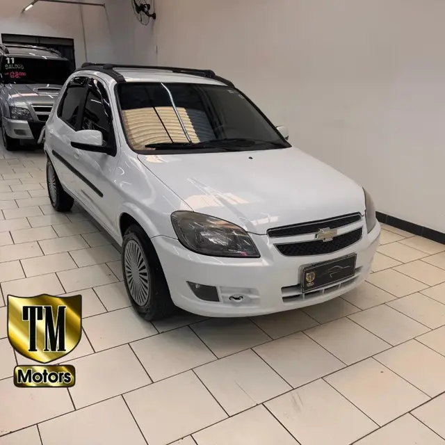 Carro Chevrolet Celta 2015 LT 1.0 (Flex)