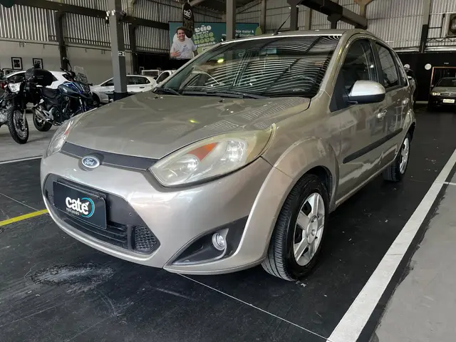 Carro Ford Fiesta Hatch 2014 S Rocam 1.0 (Flex)