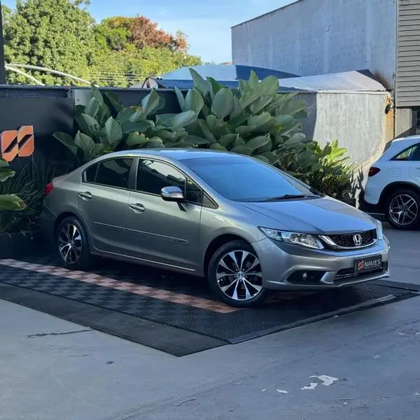 Carro Honda Civic 2015 LXR 2.0 i-VTEC (Aut) (Flex)