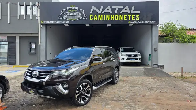Carro Toyota SW4 2019 2.8 TDI SRX 7L 4x4 (Aut) (Diesel)