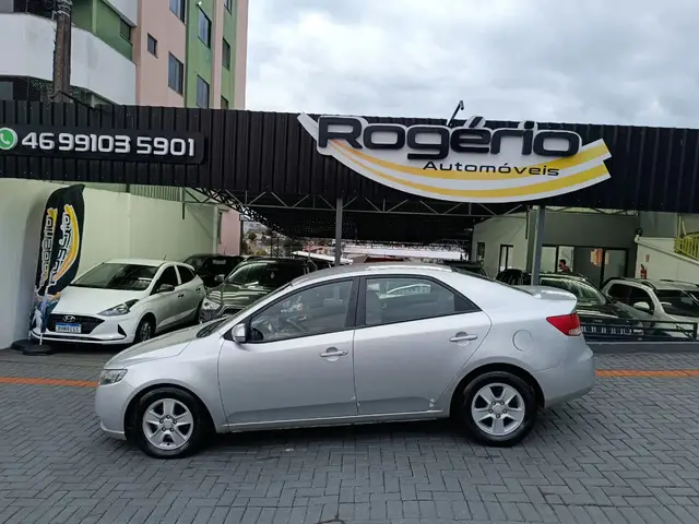 Carro Kia Cerato 2012 EX 1.6 16V E.221