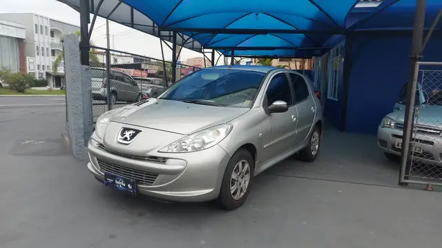 Carro Peugeot 207 2012 Hatch XR 1.4 8V (flex) 2p