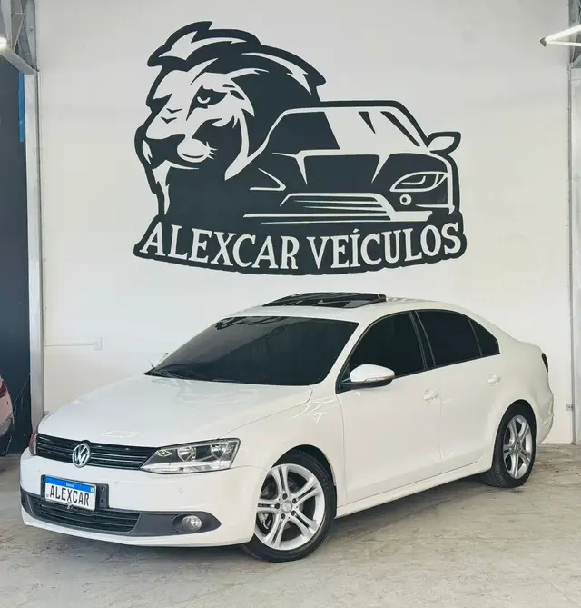 Carro Volkswagen Jetta 2014 2.0 Comfortline Tiptronic (Flex)