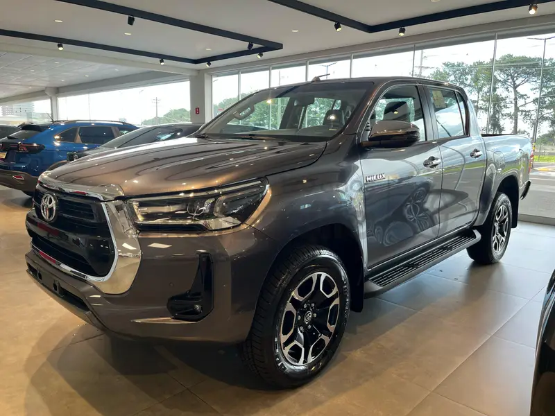 Toyota Hilux Cabine Dupla SRV 4x4 2.8 Diesel