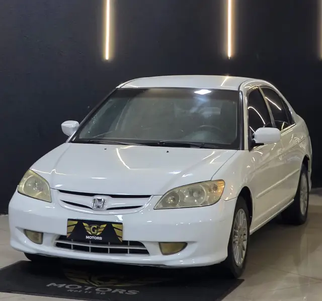 Carro Honda Civic 2004 Sedan LX 1.7 16V