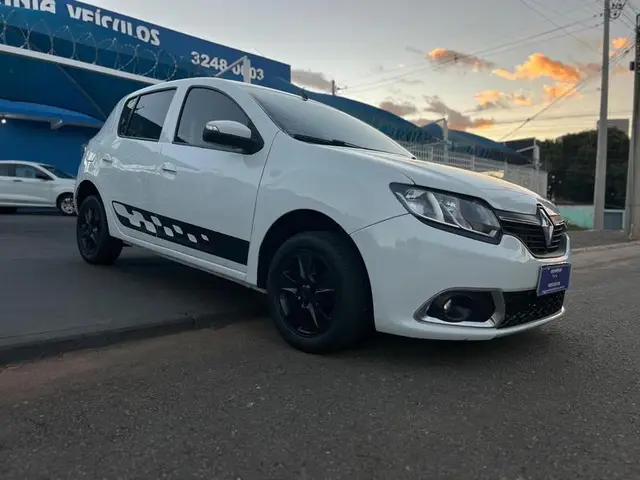 Carro Renault Sandero 2018 Expression 1.0 12V SCe (Flex)