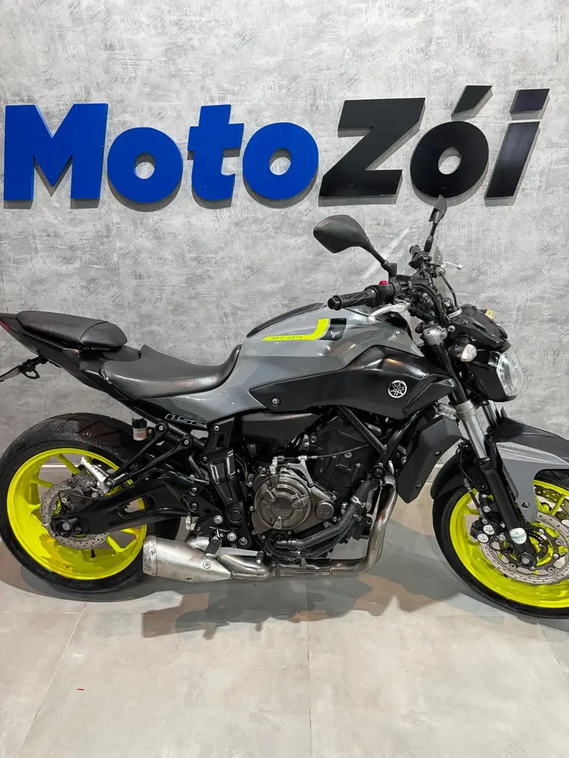 Yamaha MT-07 ABS