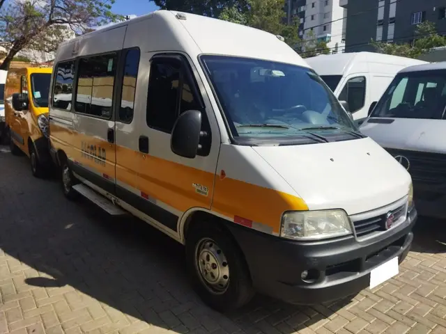 Carro Fiat Ducato 2014 2.3 TDI (Teto Alto) 16L Minibus