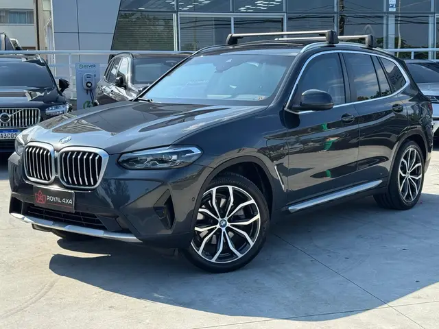Carro BMW X3 2023 xDrive30e X Line 2.0 Turbo (Aut.) (Híb.)