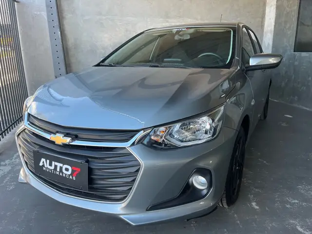 Carro Chevrolet Onix 2024 LT 1.0
