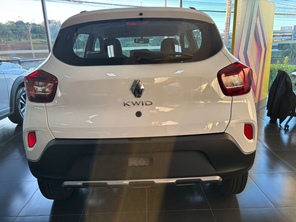 Kwid Outsider 1.0