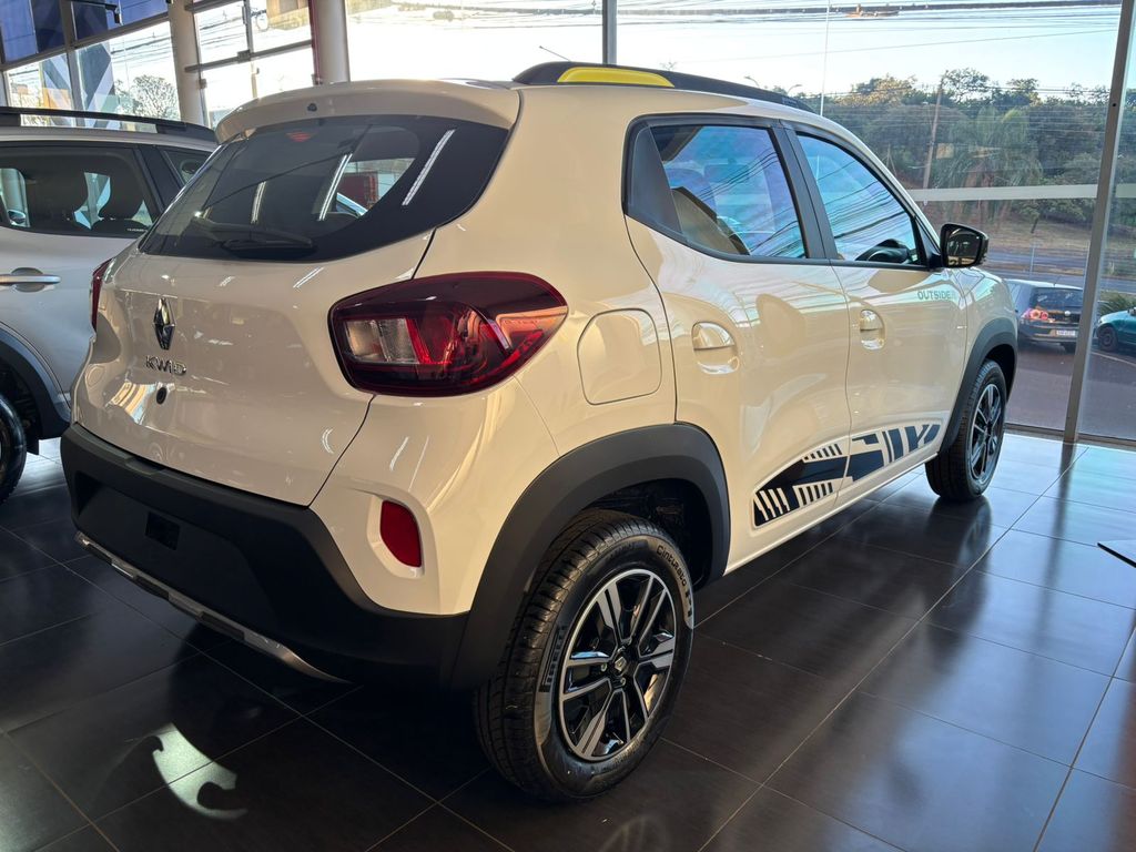 Kwid Outsider 1.0