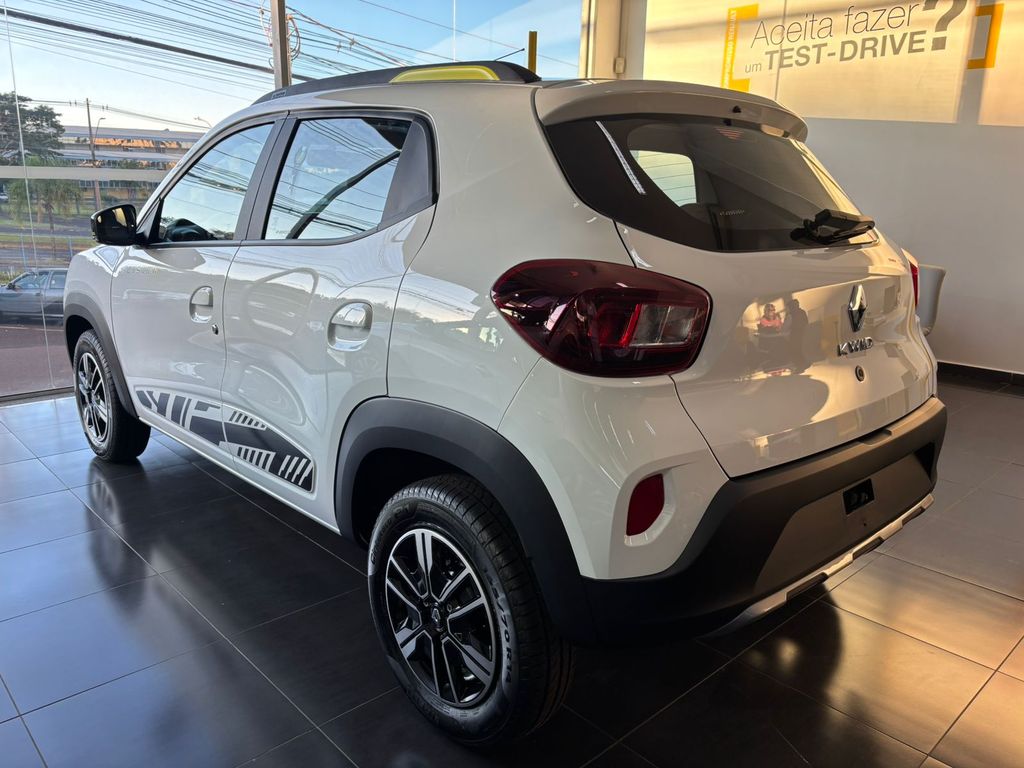 Kwid Outsider 1.0