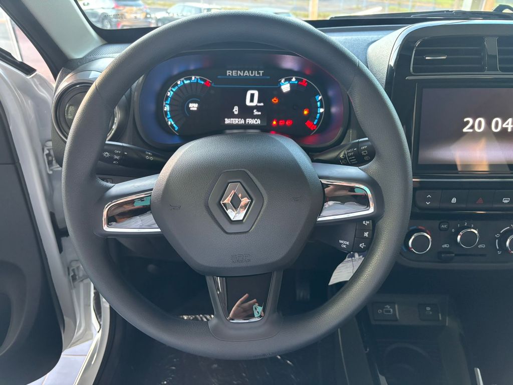 Kwid Outsider 1.0