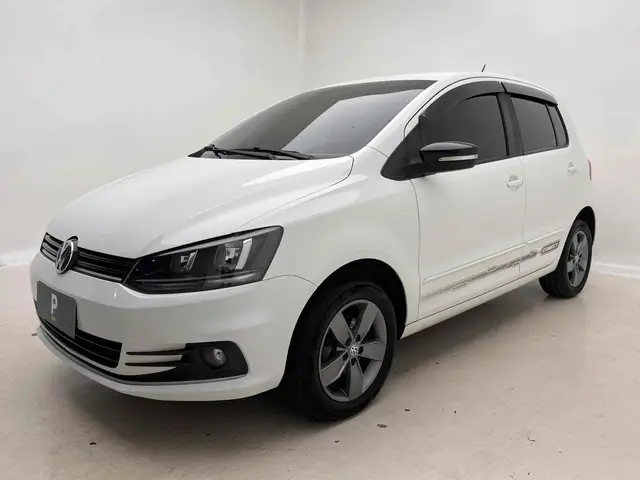 Carro Volkswagen Fox 2019 1.6 MSI Connect (Flex)