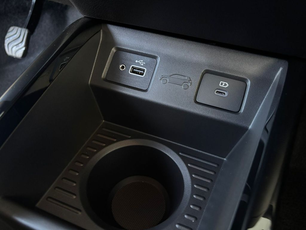 Kwid Iconic 1.0