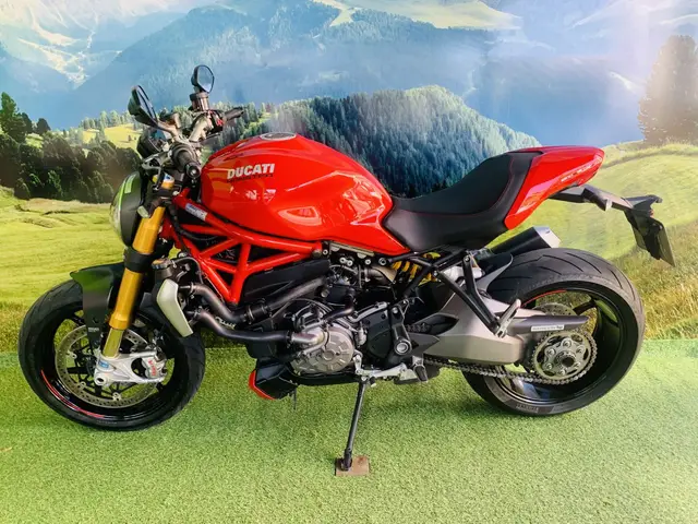 Carro Ducati Monster 2020 1200 S