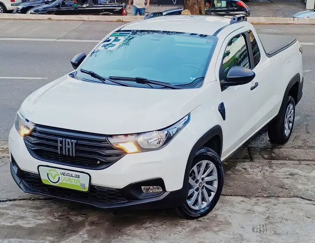 Carro Fiat Strada 2021 Endurance 1.4 CS (Flex)