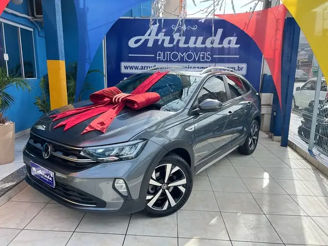 Carro Volkswagen Nivus 2024 Highline 200 TSI