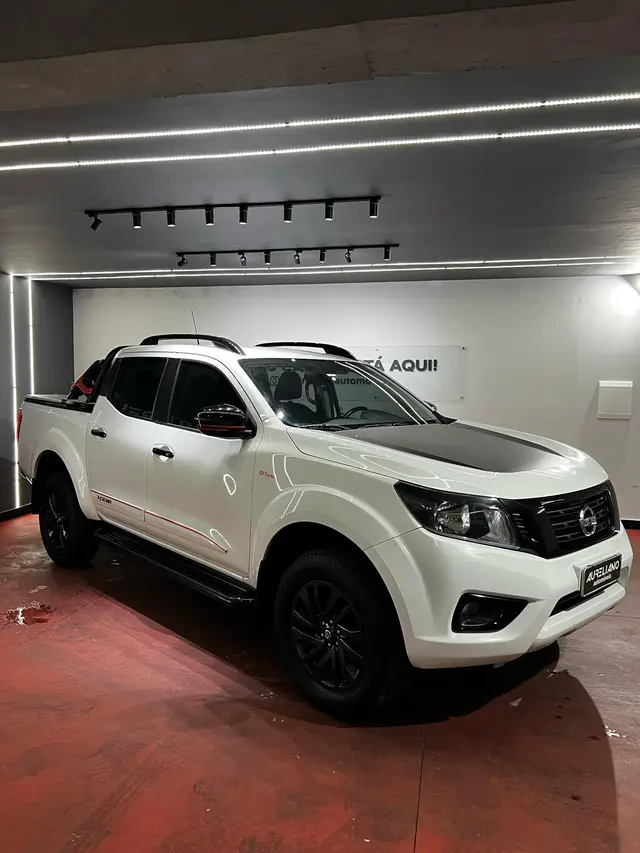 Carro Nissan Frontier 2022 X-Gear 2.3 TD CD 4x4 (Aut)