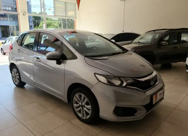 Carro Honda Fit 2018 1.5 16v Personal CVT (Flex)