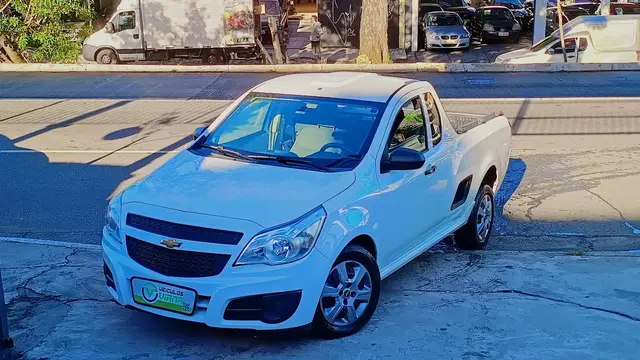 Carro Chevrolet Montana 2020 LS 1.4 (Flex)