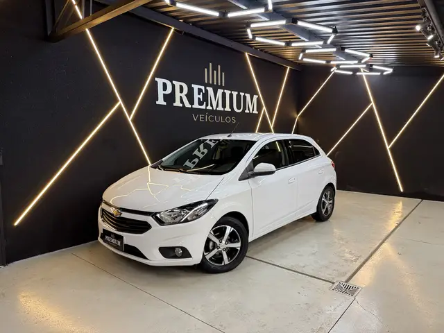 Carro Chevrolet Onix 2019 1.4 LTZ SPE/4 (Aut)