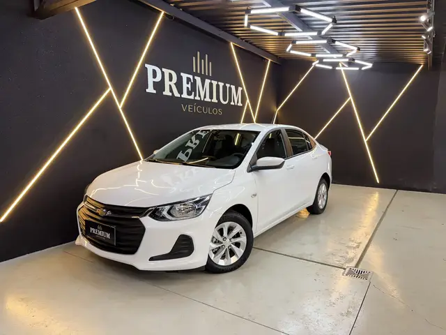Carro Chevrolet Onix Plus 2022 1.0 LT (Flex)