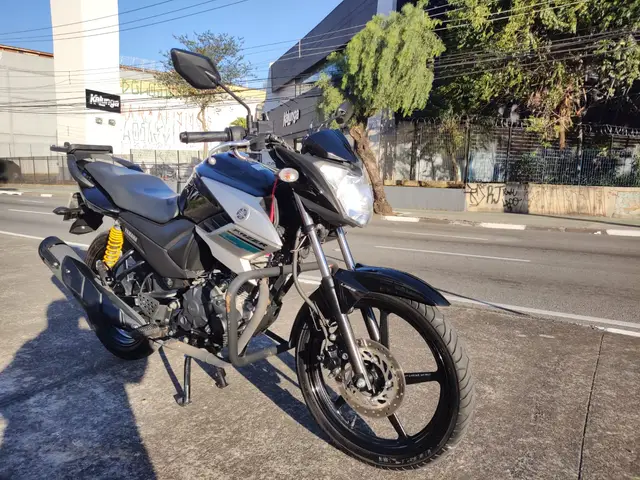 Moto Yamaha YS 150 Fazer 2019 SED