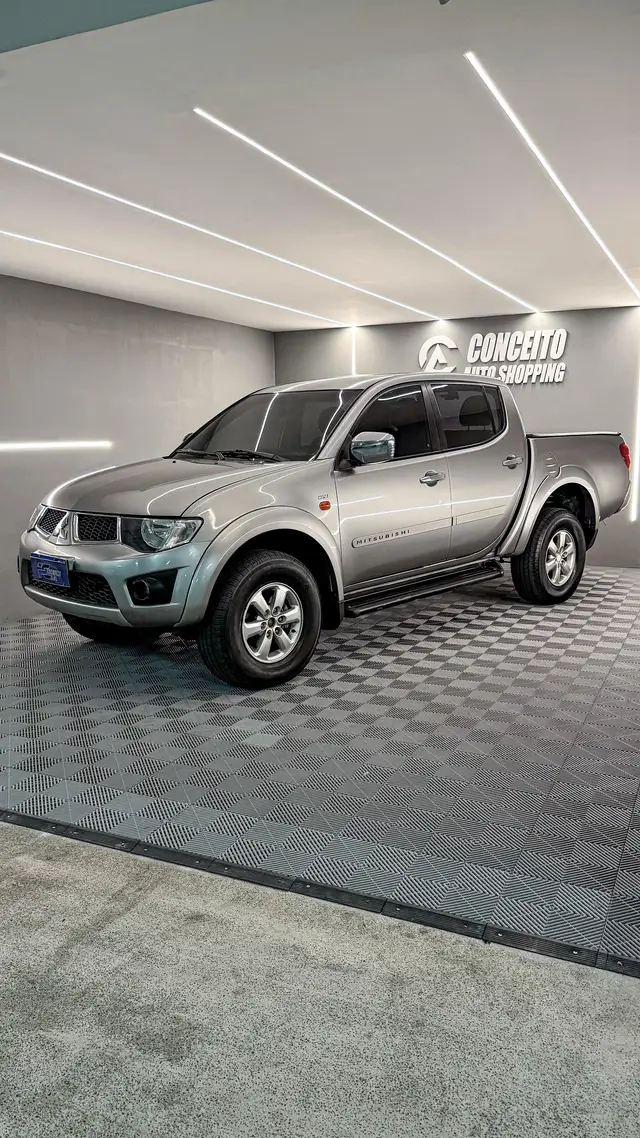 Carro Mitsubishi L200 Triton Sport 2012 3.2 DI-D 4x4