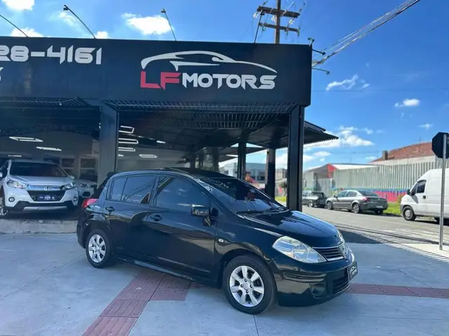 Carro Nissan Tiida 2012 S 1.8 (flex)